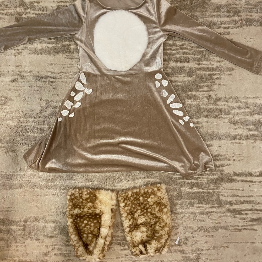 Fun deer custom Halloween costume